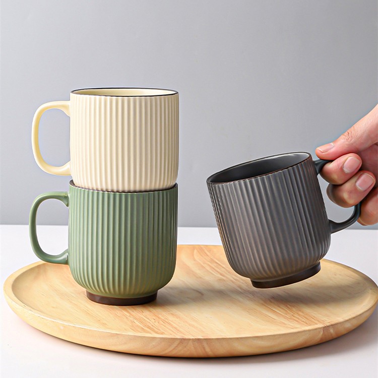 Hot selling ceramic cups & mugs, customized design, color and packaging