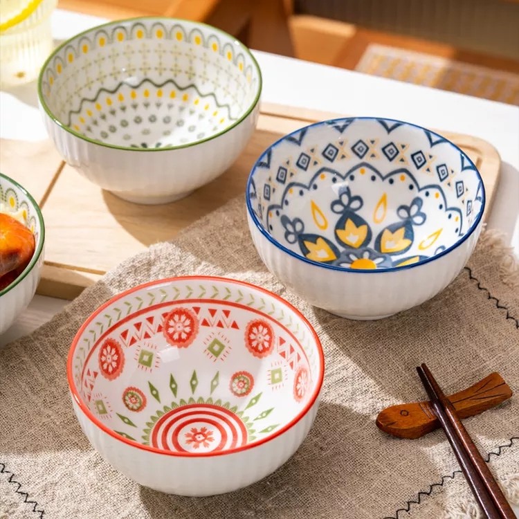 Ceramic bowl with exquisite design