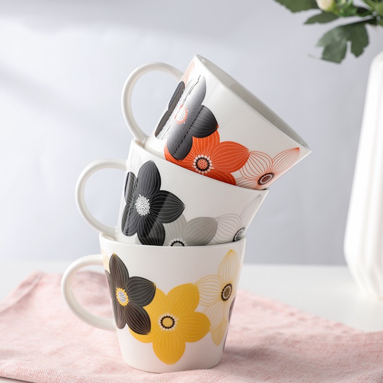 Wholesale price of various ceramic cups & mugs, customized design, color and packaging