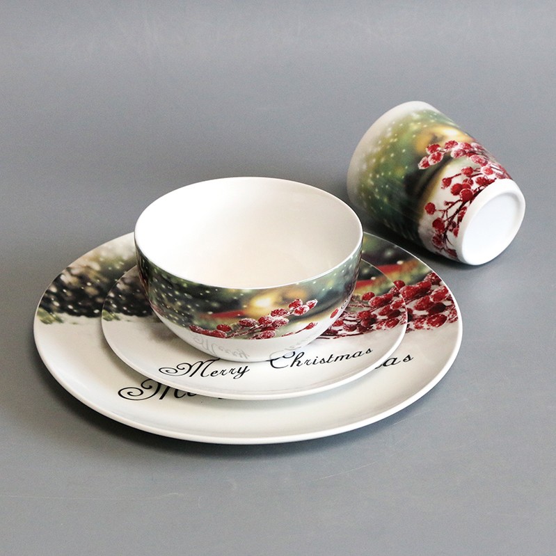 Christmas Gift Box Ceramic Tableware Set with Pineapple Pattern 16 Piece Ceramic Dinnerware Set